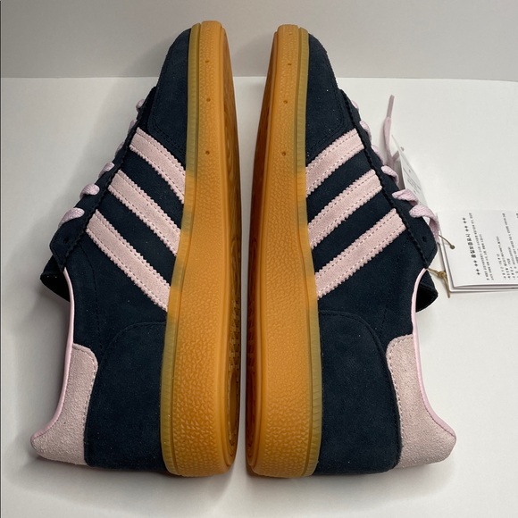 NIB ADIDAS Handball Spezial W Black with Light Pink Trim.  Size 6.5 women - Picture 6 of 7